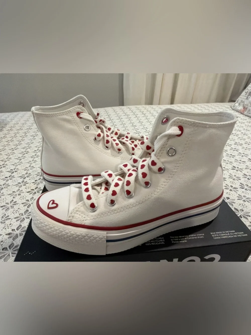 Converse playful white
